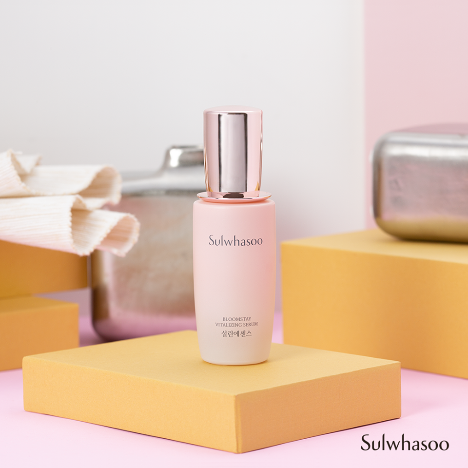 Sulwhasoo, Sulwhasoo Bloomstay Vitalizing Serum, Sulwhasoo Bloomstay Vitalizing Serum 50 ml., Sulwhasoo Bloomstay Vitalizing Serum รีวิว, Sulwhasoo Bloomstay Vitalizing Serum ราคา, Sulwhasoo Bloomstay Vitalizing Serum 50 ml. เซรั่มที่มอบการบำรุงผิวให้เปล่งประกาย กระจ่างใส มีชีวิตชีวา ด้วยคุณสมบัติในการต้านอนุมูลอิสระในดอกพลัม